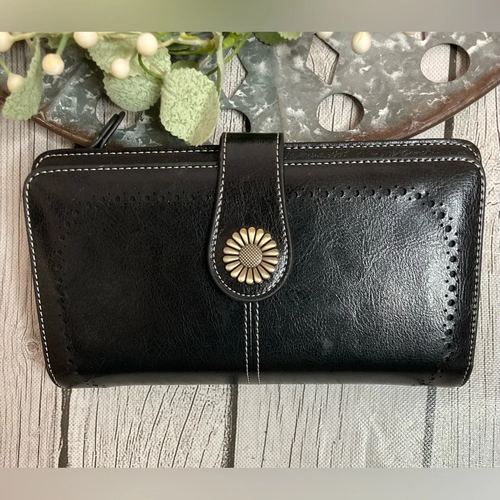 NWOT Sendefn Wallet/Wristlet